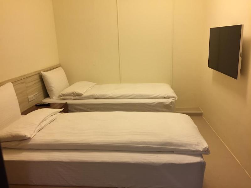 Backpackers Hostel - Ximen Тайпей Екстериор снимка