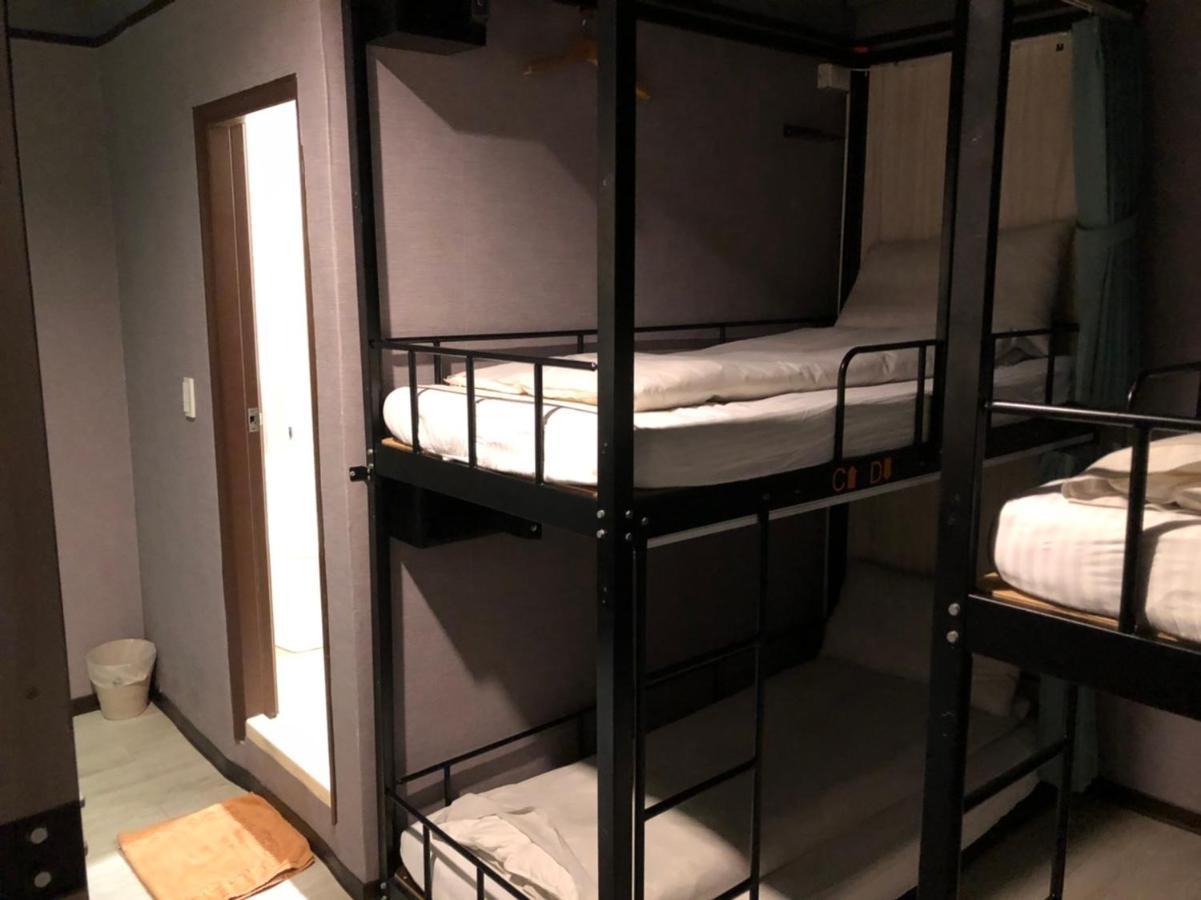 Backpackers Hostel - Ximen Тайпей Екстериор снимка